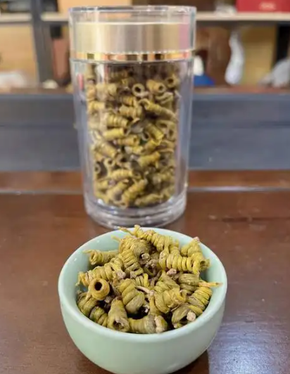 铁皮石斛真有那么神？5大养生功效和3个食用禁忌一次说清